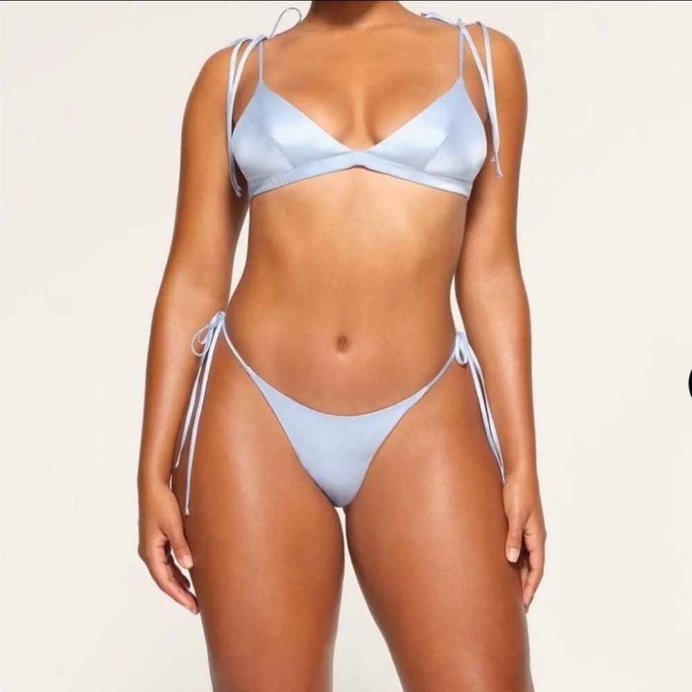 Skims bridal bra